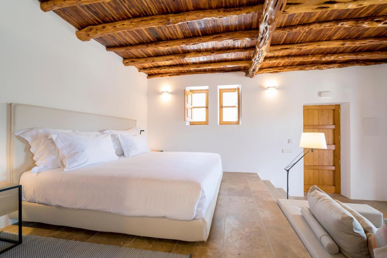 Toni Xumeu - Adults Only Farm stay