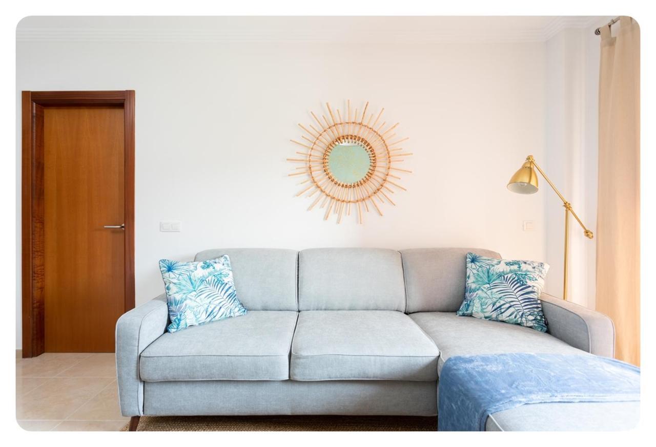 Live San Isidro Cedro Apartment *