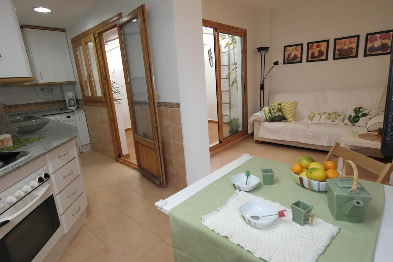 Apartamento Ar2b, Coqueto En Primera Línea De Playa *