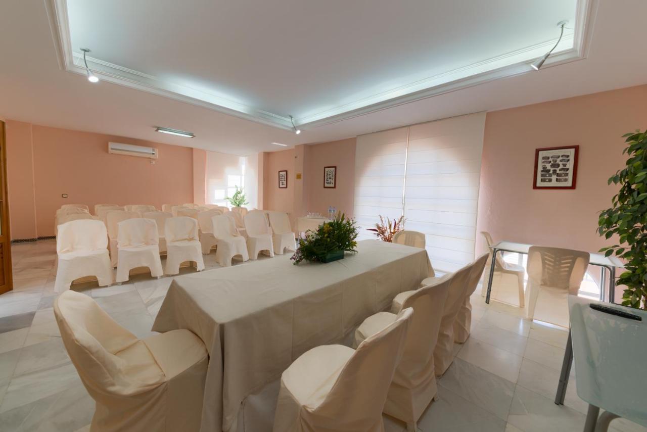Hotel Torre De Guzmanes 3*
