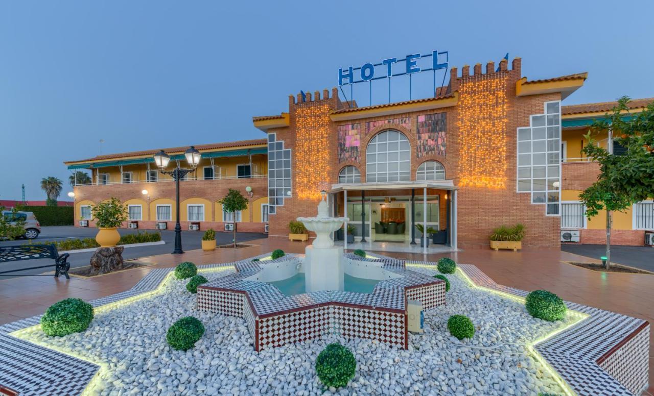 Torre De Guzmanes Hotel