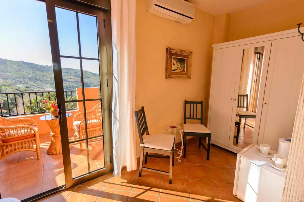 Rural Sierra Tejeda Hotel 2*
