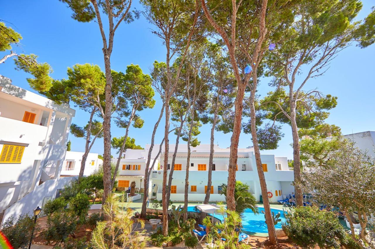 Gavimar Ariel Chico And Hotel Cala d'Or (Mallorca)