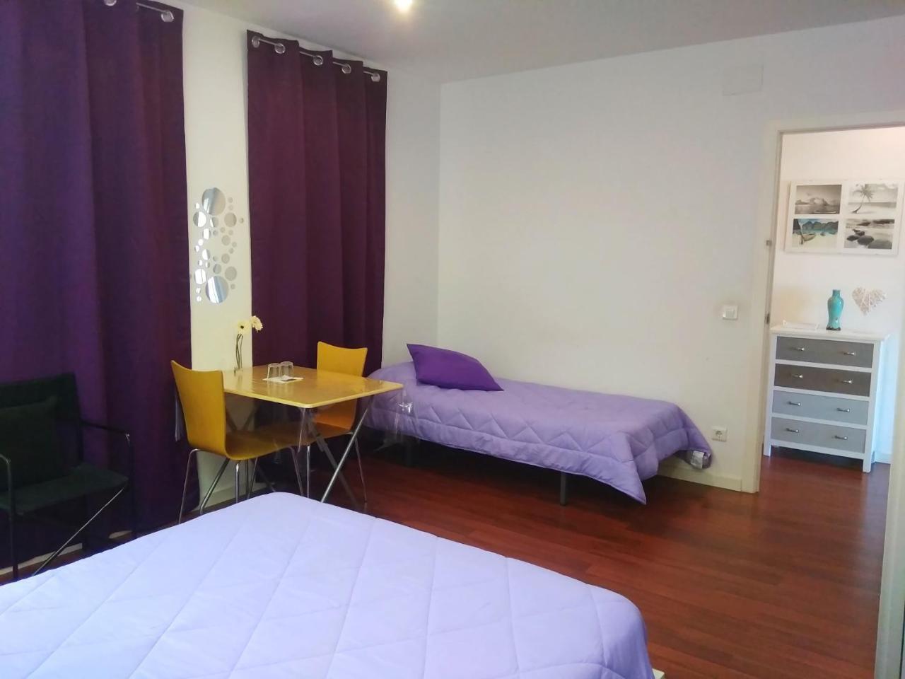 Habitacions Sant Pere Claver Pensión