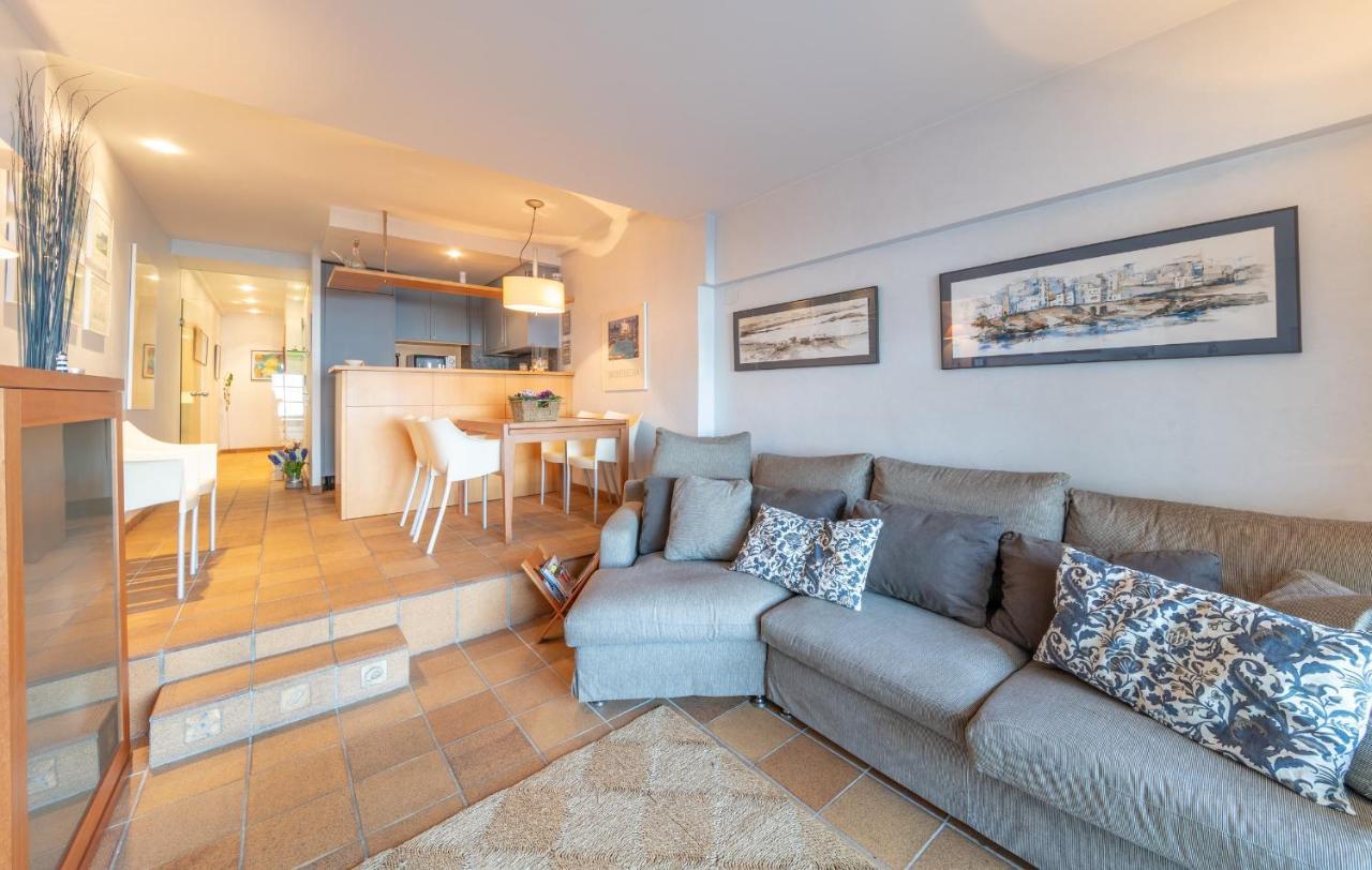 Apartment Aina *
