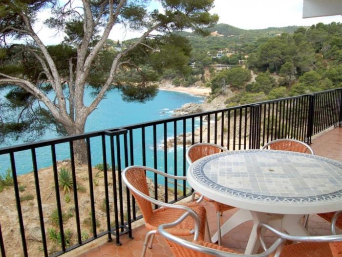Front De Tossa de Mar
