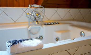 Vilagaros Aparthotel 4*