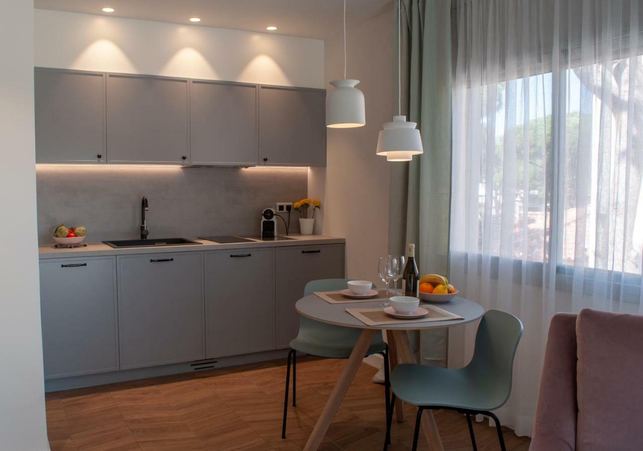 Aparthotel Porta Coeli Castelldefels
