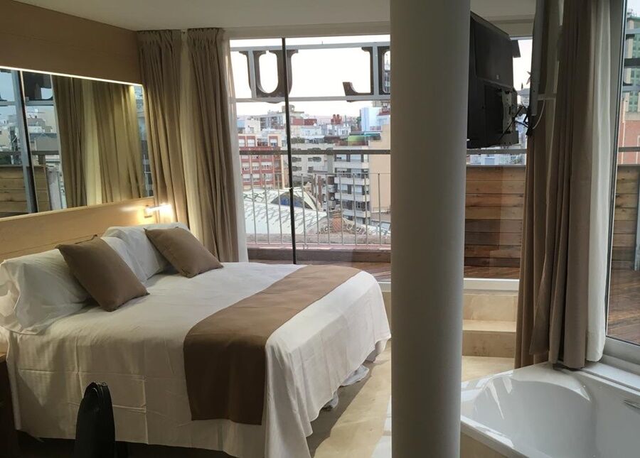 Hotel Centro Urbis 3*