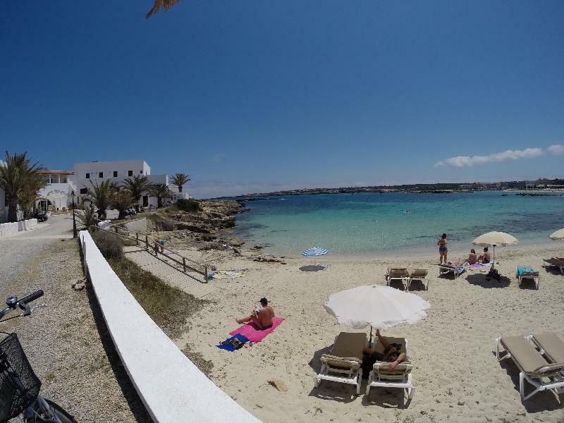 Roca Bella Hotel