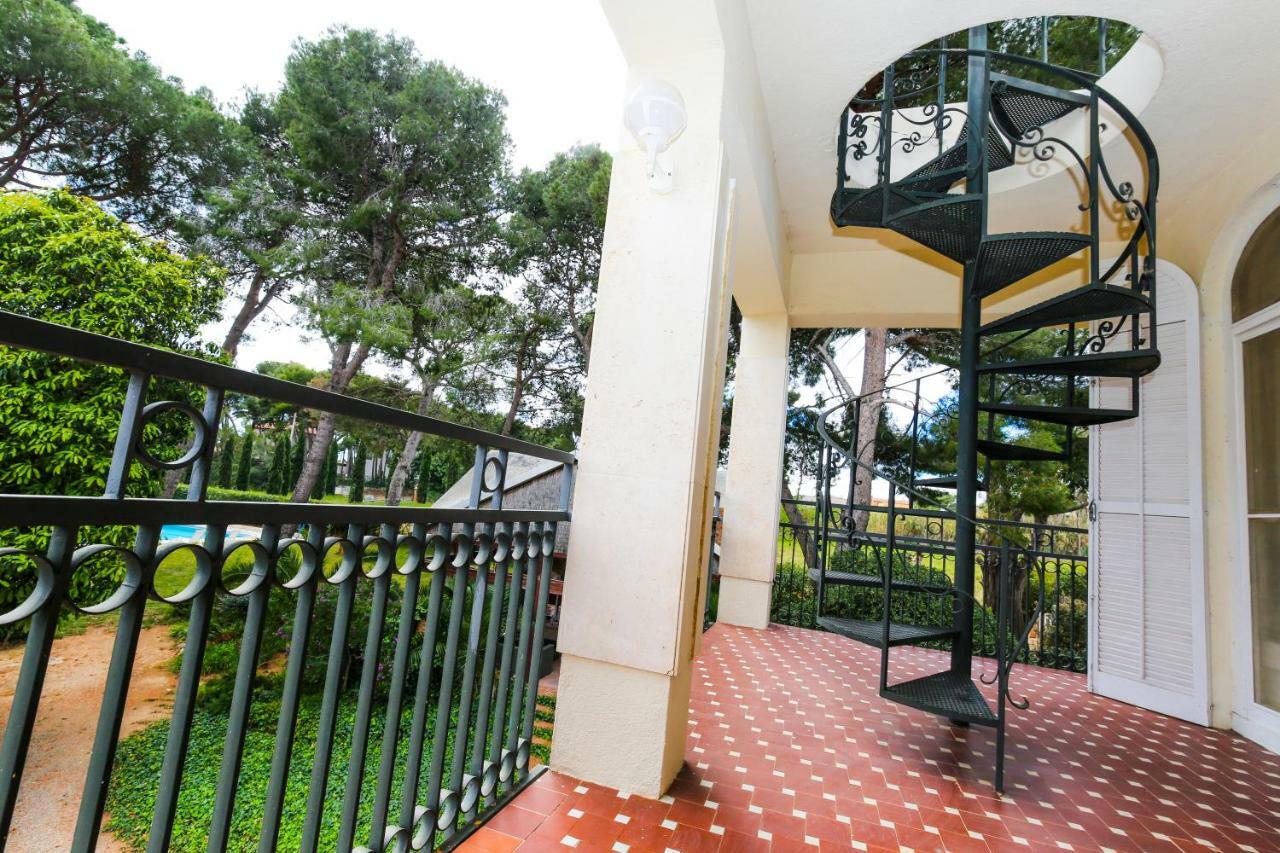 Villa Amazing Location For Rally Racc Catalonya Colonial Planet Costa Dorada *