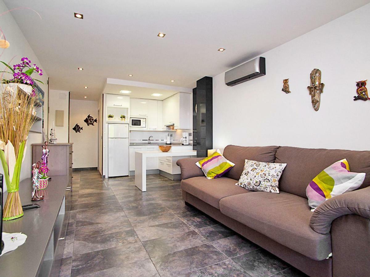 Dms V By Interhome