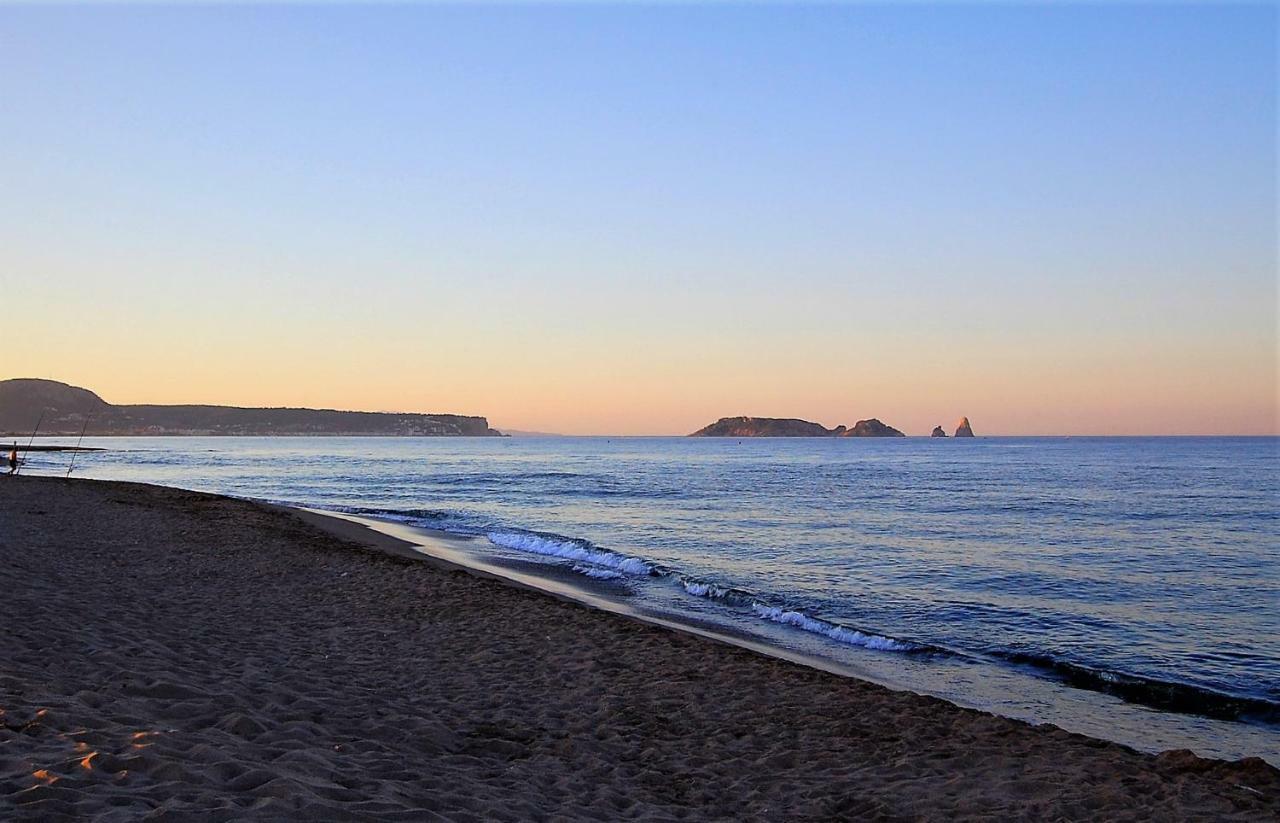 Apartamento Ap 150 M Playa