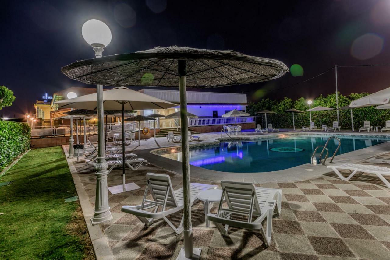 Hotel Torre De Guzmanes La Algaba