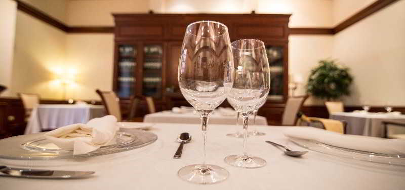 Hotel Eugenia De Montijo, Autograph Collection