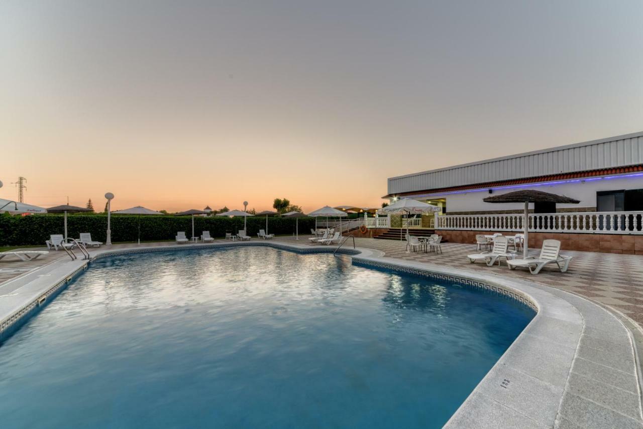 Torre De Guzmanes Hotel
