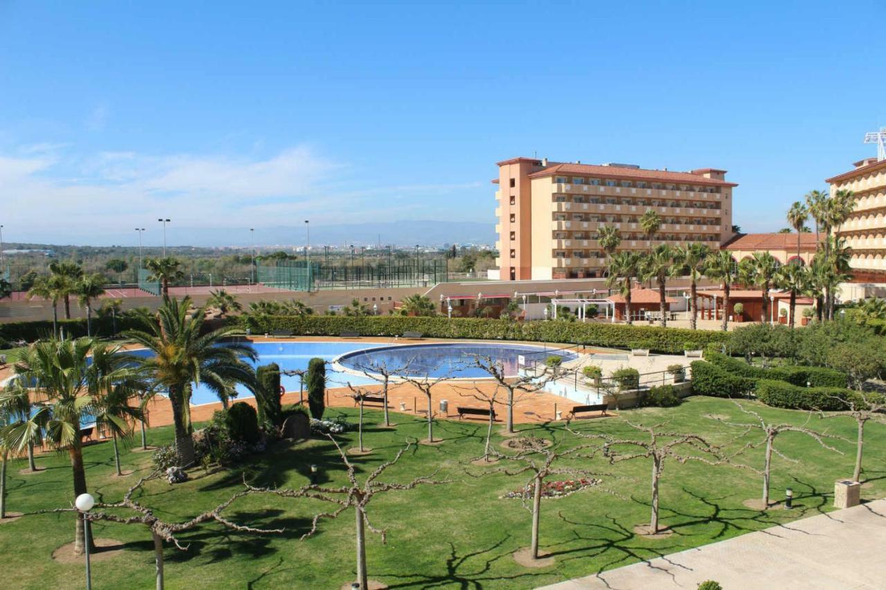 Juncos De Pineda Park * Salou