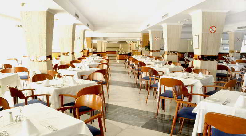 Catalonia Del Mar - Adults Only Hotel