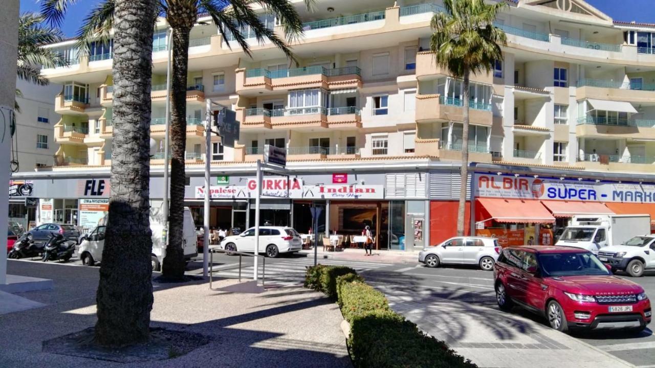 Apartamento Azul Albir Flat *
