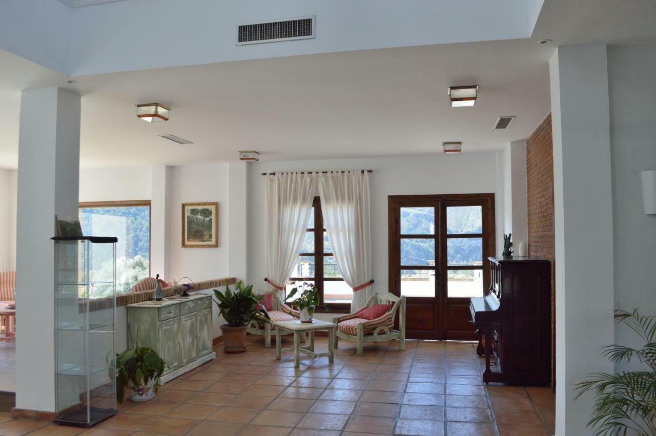 Taray Botanico Hotel