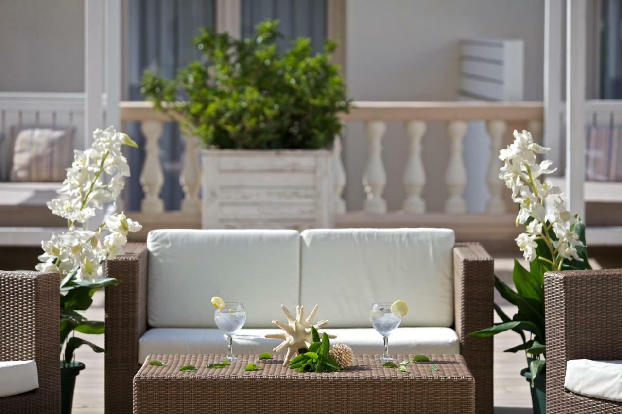 Rosamar Hotel