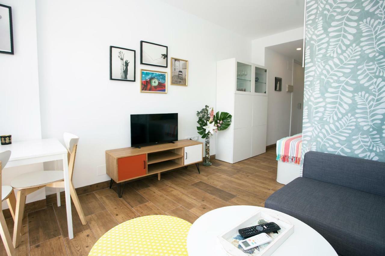 Monkó Lovely, Quiet&center Sea Views O Apartamento