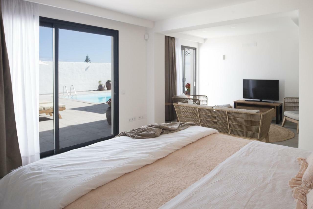 Apartment Edem Iii Apartamento De Diseno Piscina Climatizada By Lightbooking Telde