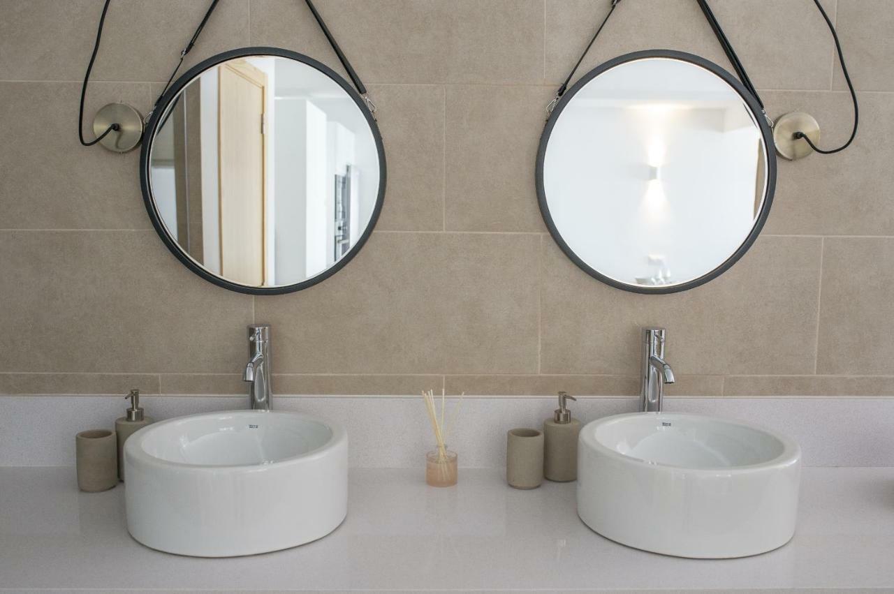 Edem Iii Apartamento De Diseno Piscina Climatizada By Lightbooking * Telde
