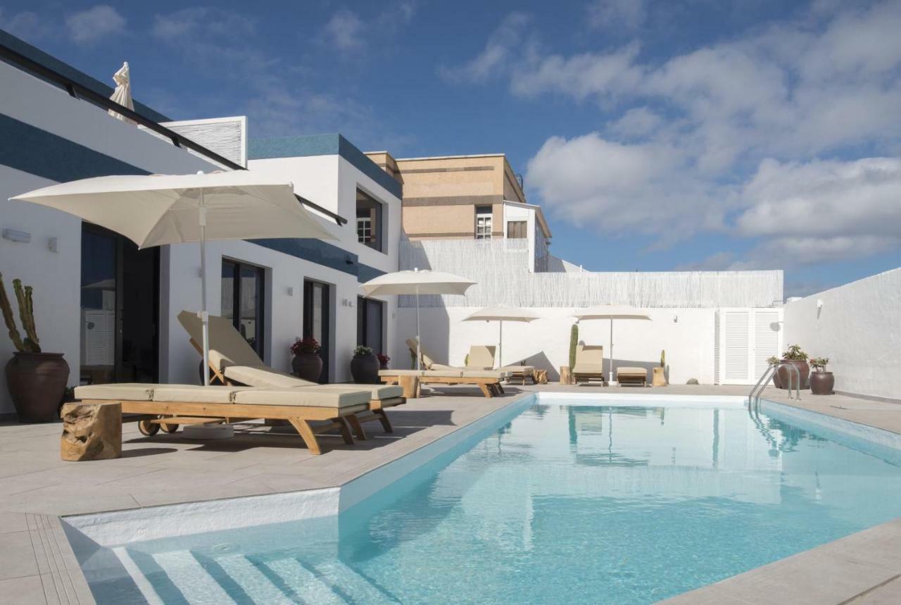 Edem Iii Apartamento De Diseno Piscina Climatizada By Lightbooking Apartment Telde