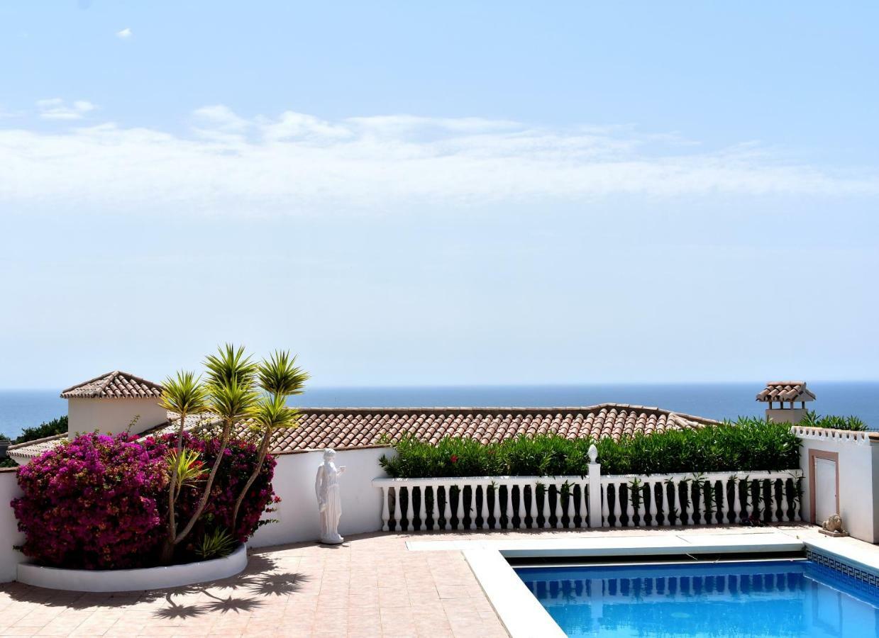Hermosa Villa