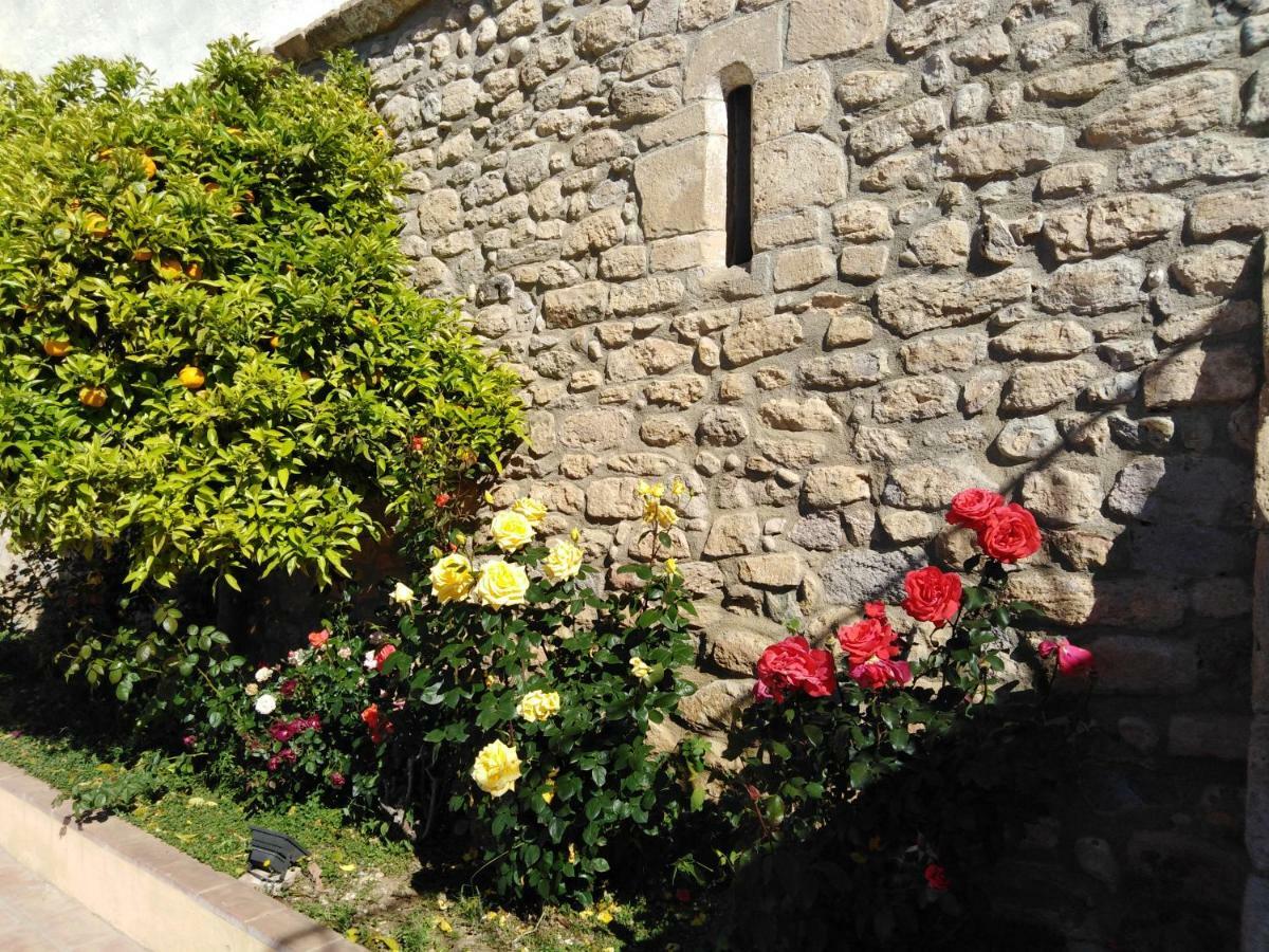 Country house Casa Rural Ermita De Santa Llucia Tonya
