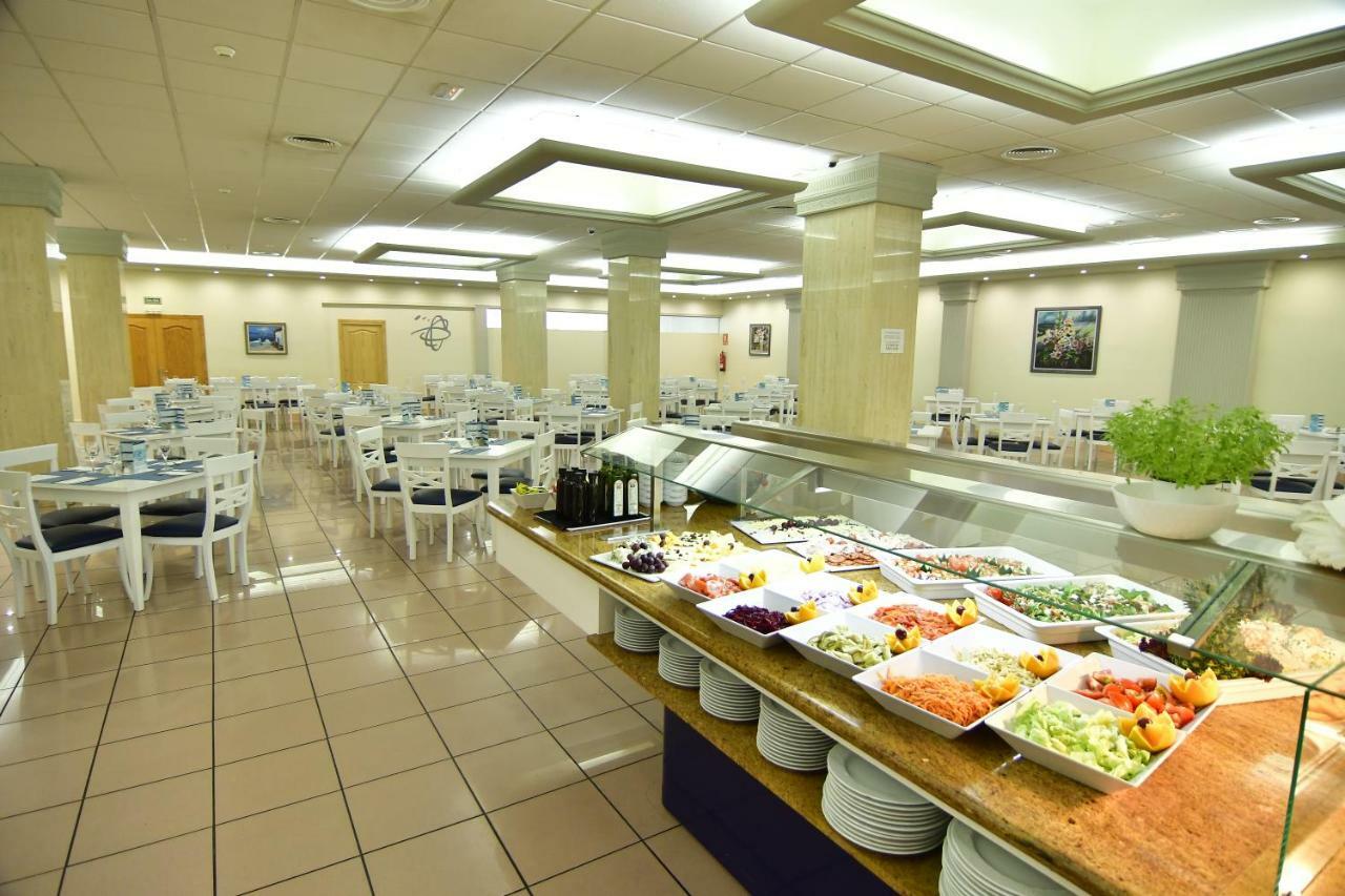 Urban Costa Hotel