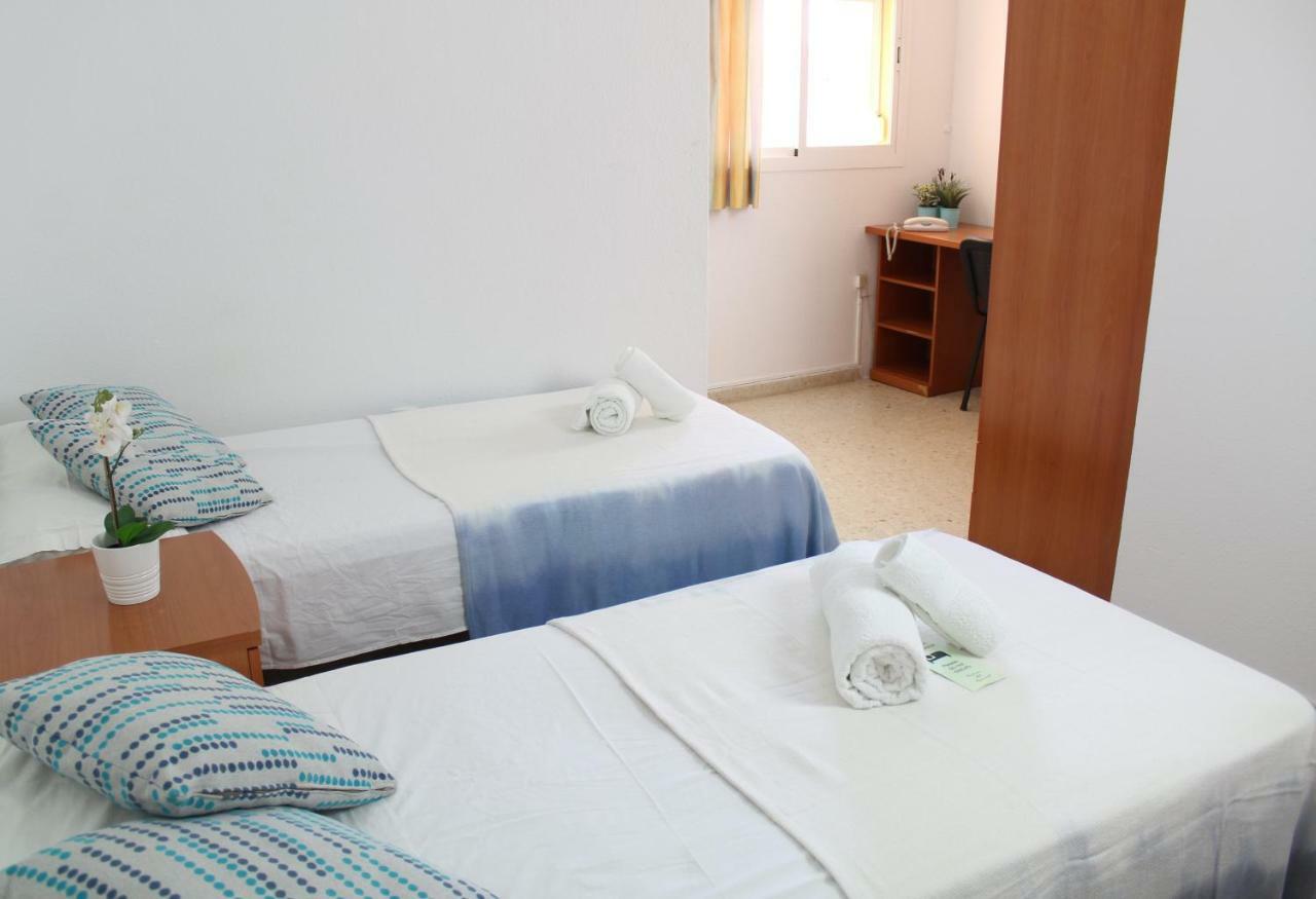 Balcon Del Romeral Apartment Malaga