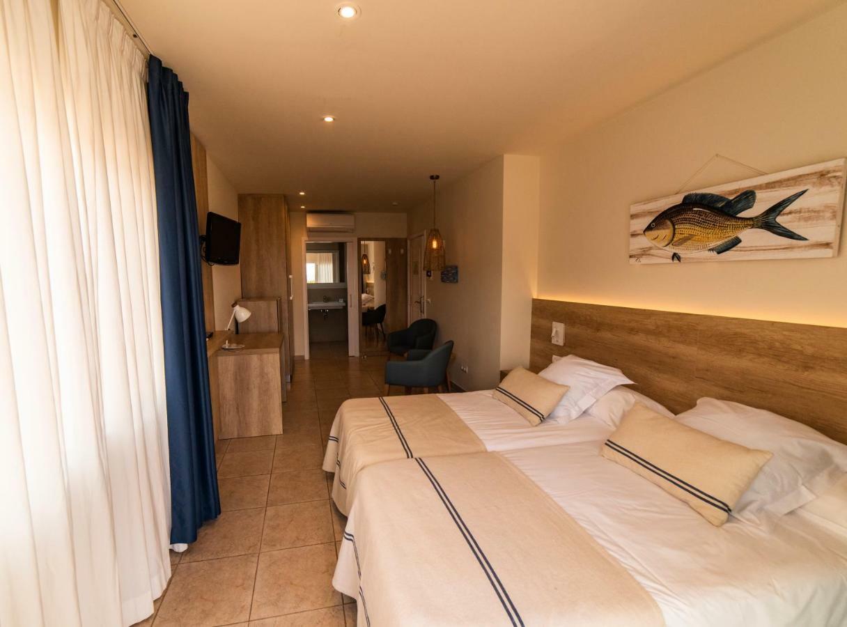 Hotel Tamariu 3*