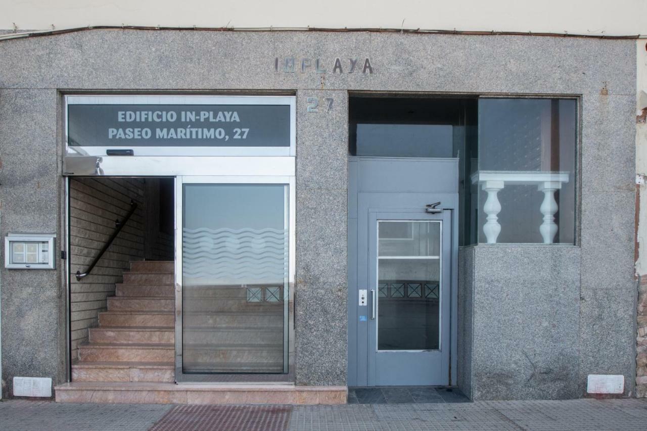 Paseo Maritimo 27 *