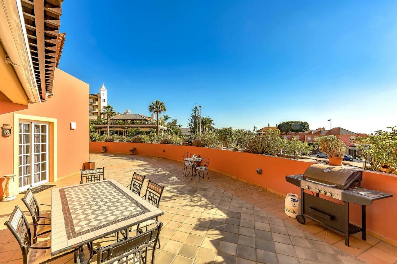 With Large Terrace In Terrazas Del Duque Apartment