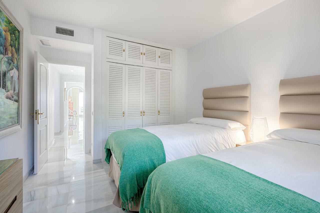 Hanami Alcazaba Front Sea View Apartment