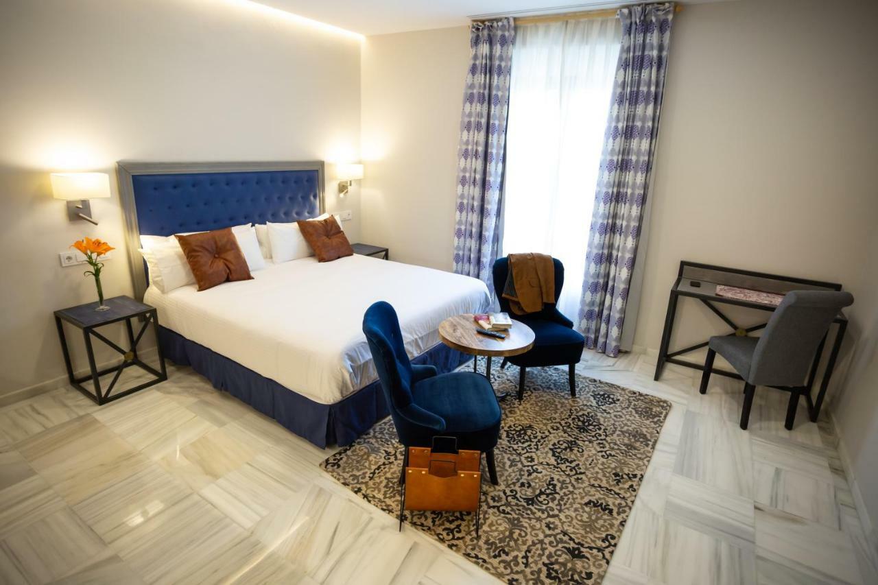 Plazuela Del Carbón Apartahotel Cádiz