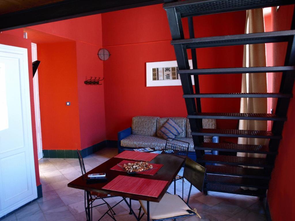 Hotel La Casa Amarilla Tarifa