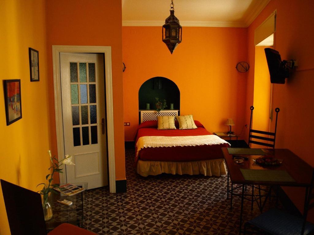 Hotel La Casa Amarilla
