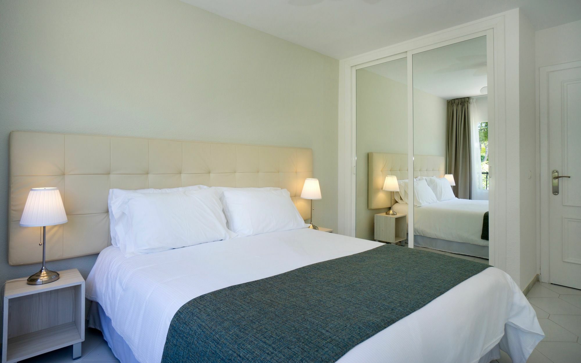Miraflores & Country Club Apartamento *