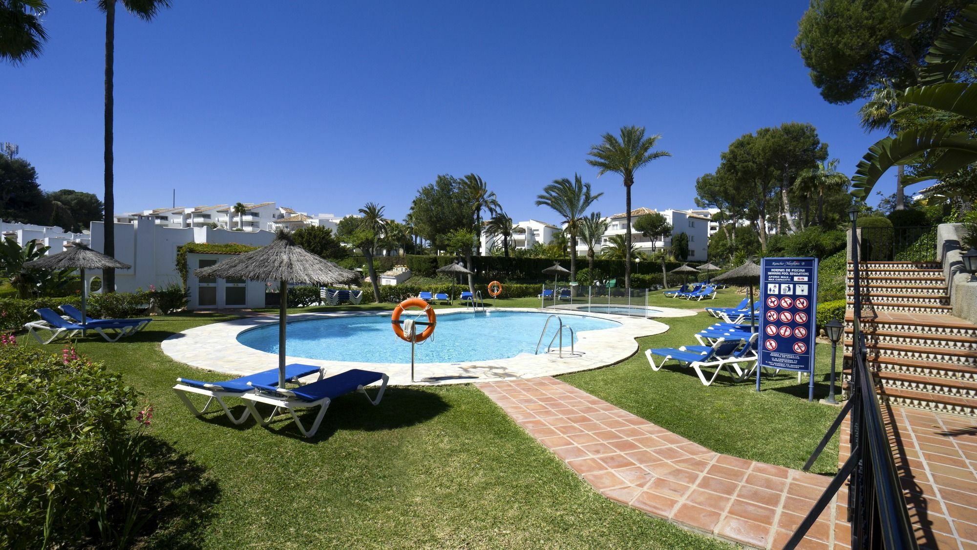 Miraflores & Country Club Apartamento *