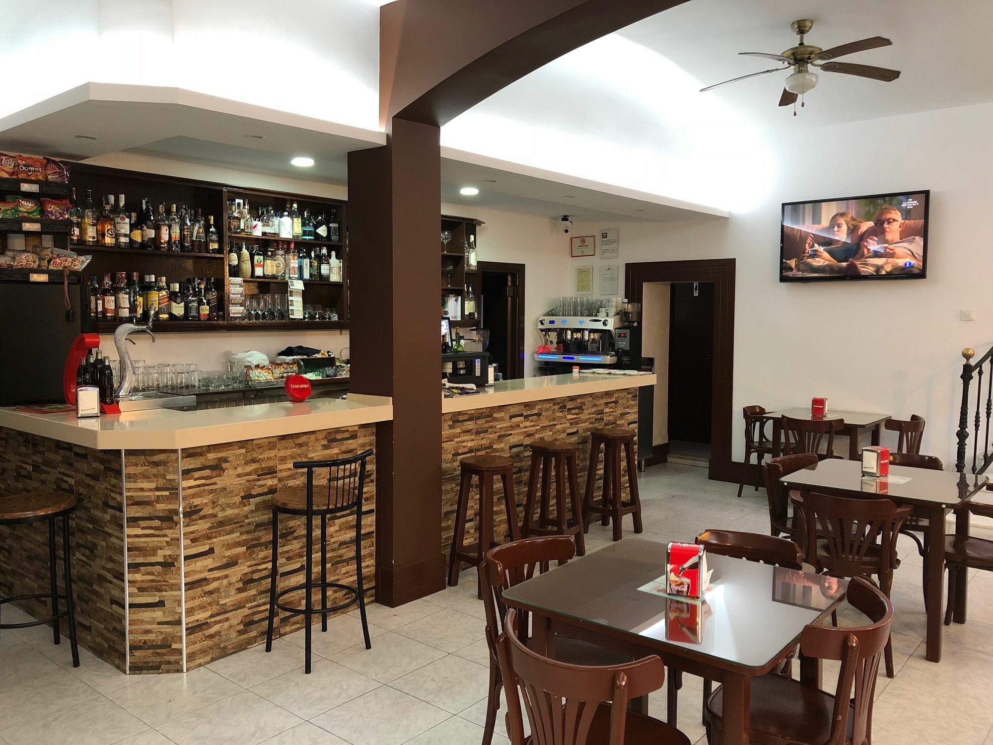 Hostal Barbate 2*