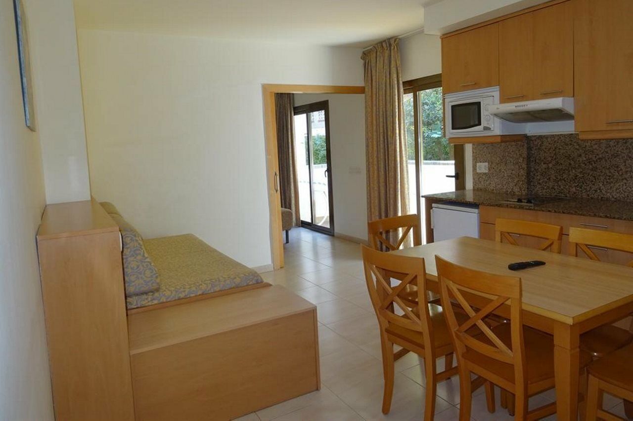 Selvapark Apartment