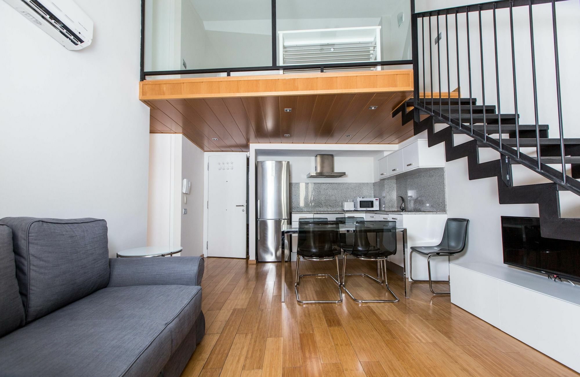 Apartment Girona Housing Ginesta 9 *