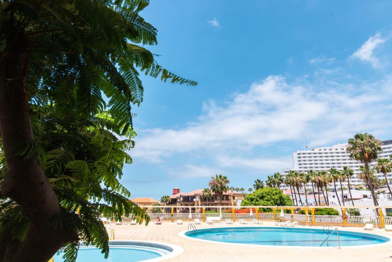 Apartamento Homeforguest Beach Apt With Sea View & Pool, 50 Steps To The Sea