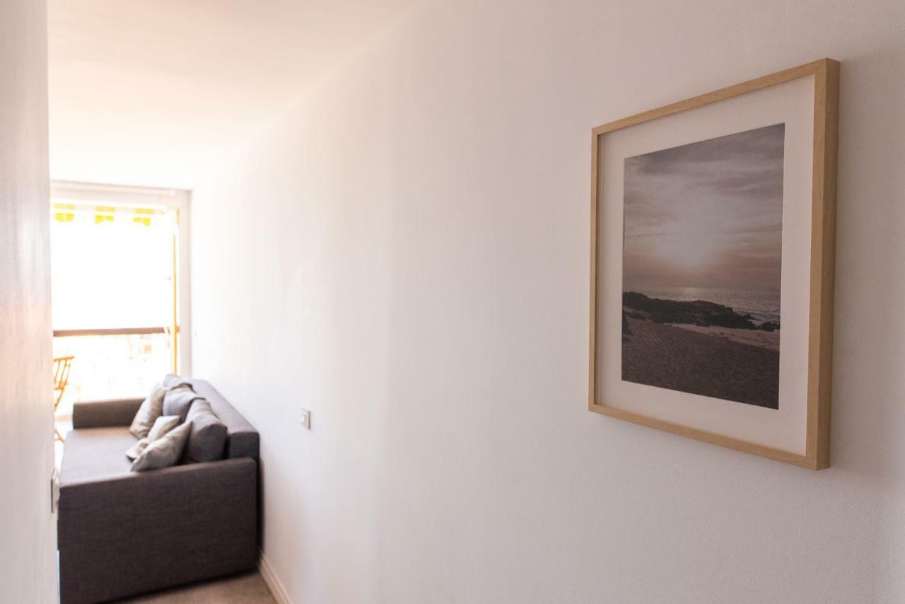 Homeforguest Beach Apt With Sea View & Pool, 50 Steps To The Sea * Playa Feñabe