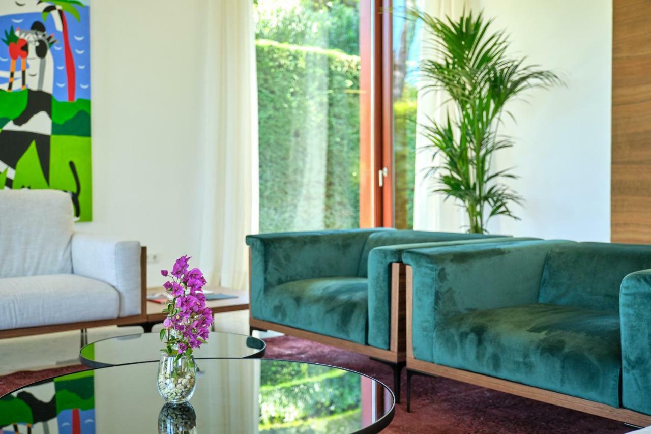 Topaz By Cap Vermell Estate