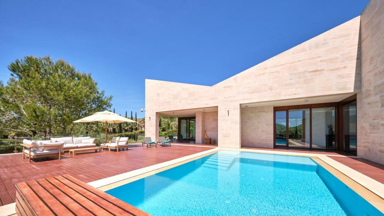 Topaz By Cap Vermell Estate Villa *