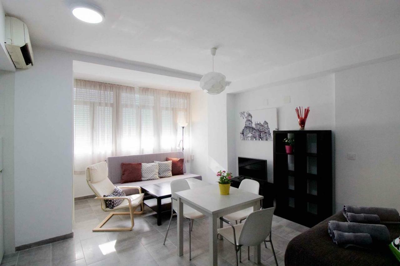 Estudio Centrico Metros De La Playa Con Aire By Lightbooking Apartamento Cádiz